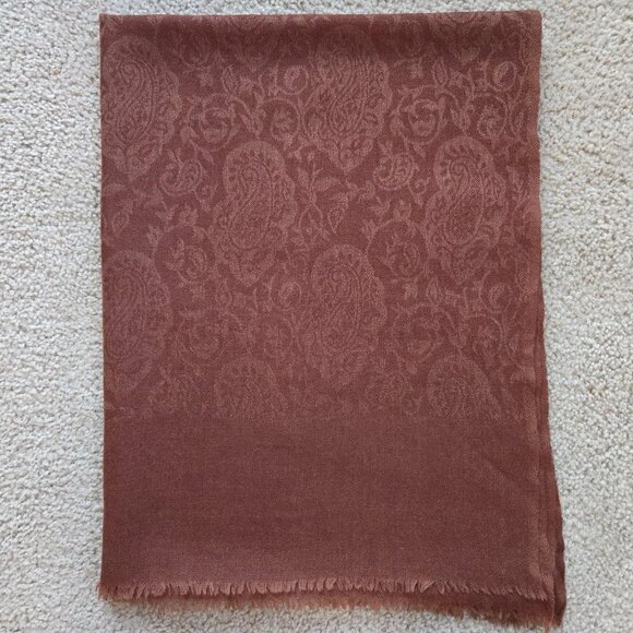 NWOT Cashmere Jacquard Lightweight Scarf Milk Chocolate - Picture 10 of 10
